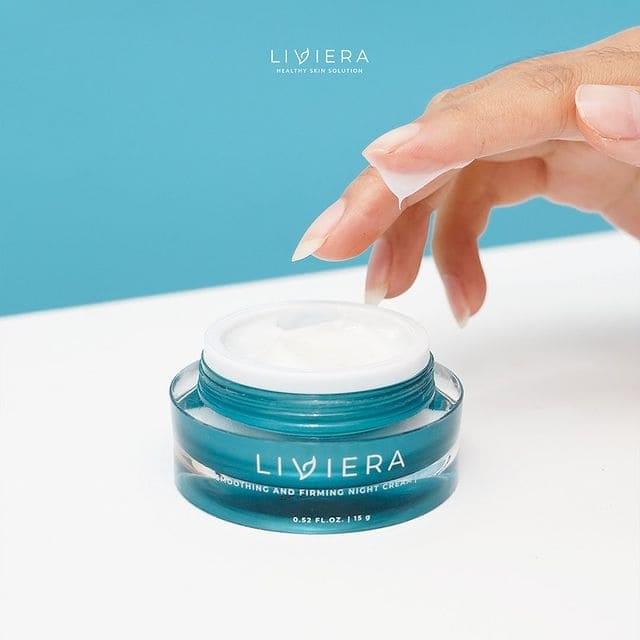 smoothing and firming night cream